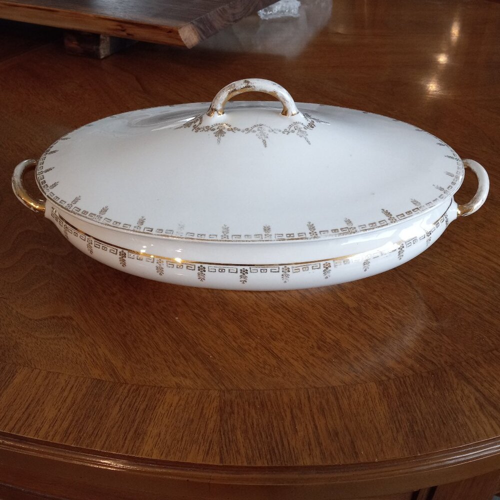 Vintage Pope Gosser Gold Wheat Key Pattern Covered Oval Vegetable Bowl